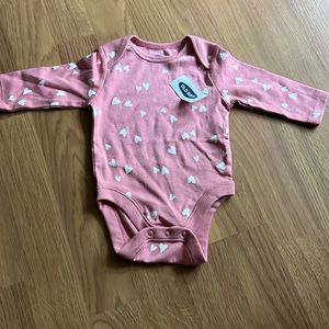 NWT old navy hearts bodysuit